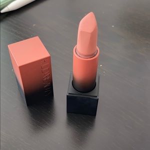 Huda Beauty power bullet lipstick Interview